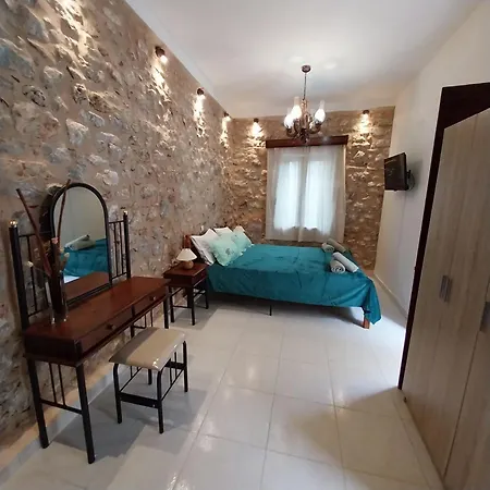 Grandpa's 3* Areopoli